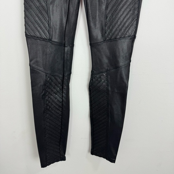 SPANX Faux Leather Moto Leggings Black Size Small Petite NWT - Picture 4 of 15